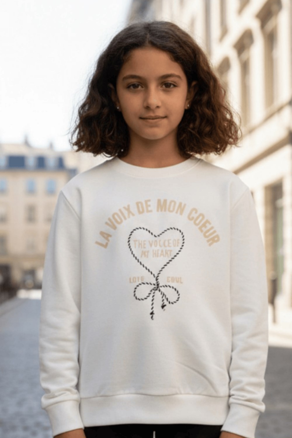 Kız Çocuk Kalpli Krem Sweatshirt  8  Yaş